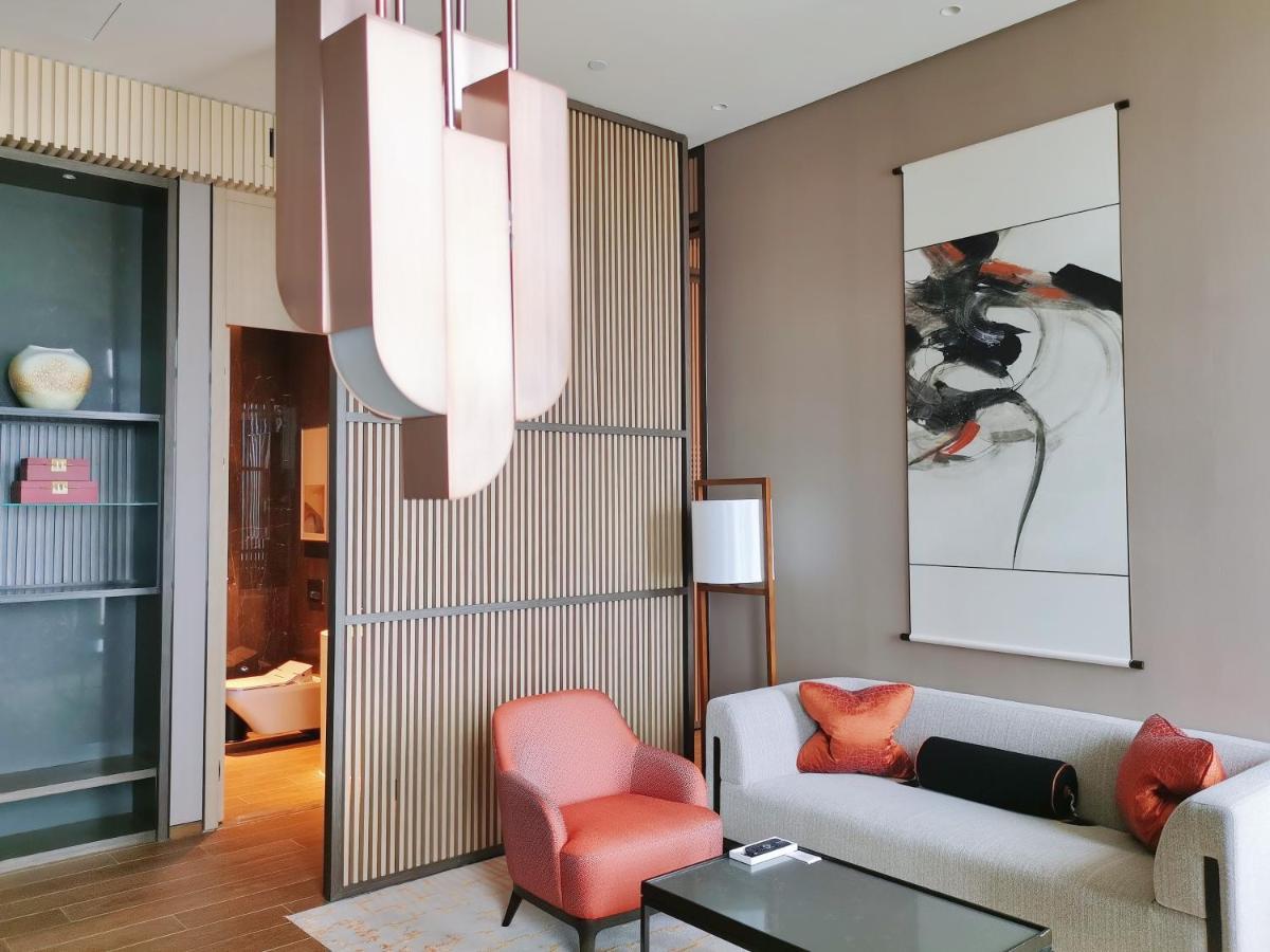 Jumeirah Guangzhou-Complimentary Shuttle Bus To Canton Fair Complex Экстерьер фото