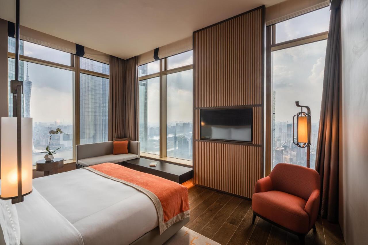 Jumeirah Guangzhou-Complimentary Shuttle Bus To Canton Fair Complex Экстерьер фото
