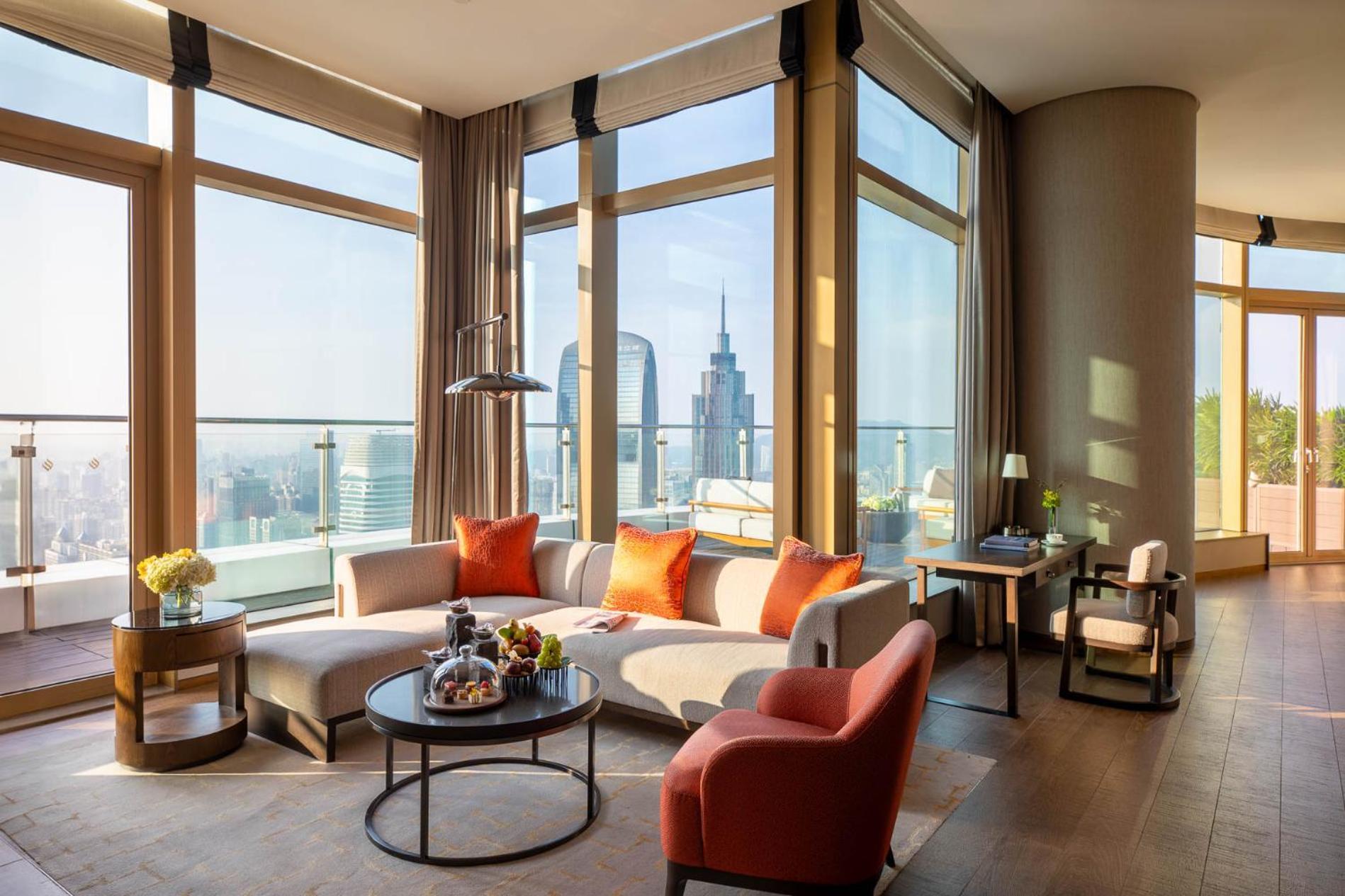 Jumeirah Guangzhou-Complimentary Shuttle Bus To Canton Fair Complex Экстерьер фото